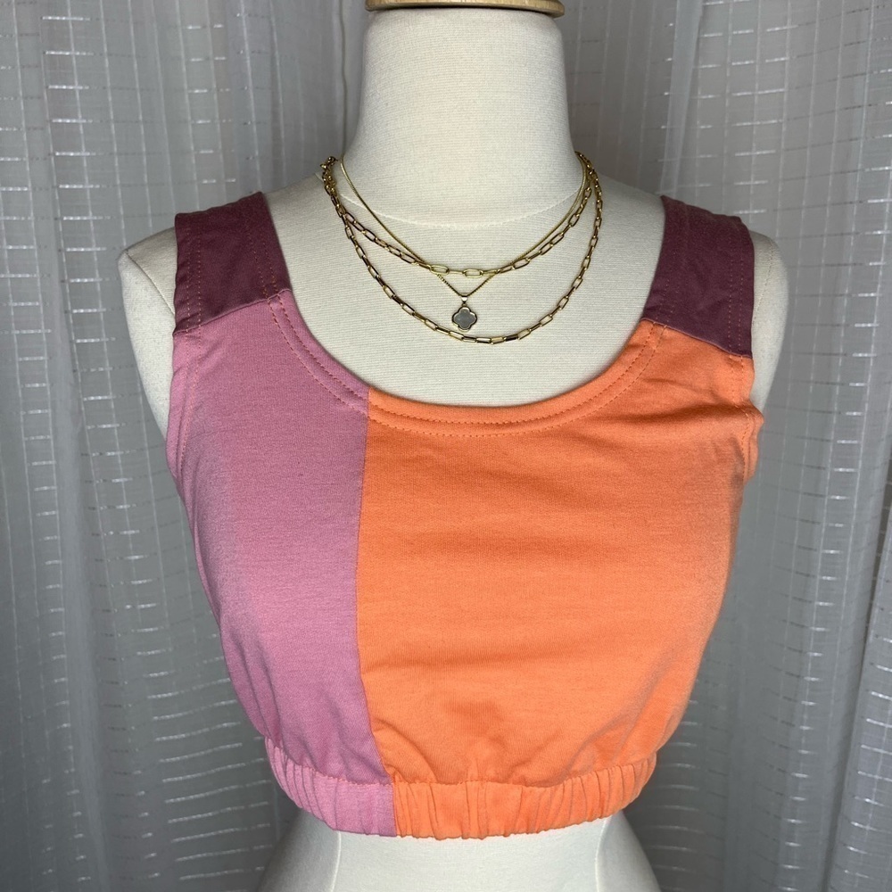 SHEIN sports top size medium color block style